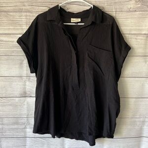Black Short Sleeve Top